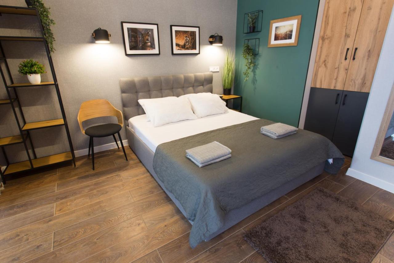 Excellent Apartment In The Center - Alchevskyh Str. 23 Kharkiv Bagian luar foto